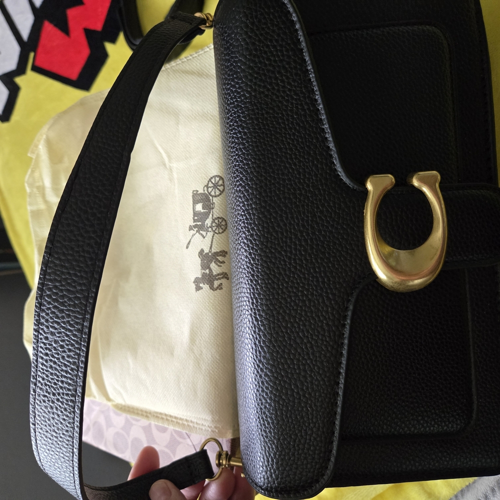 Black Leather Shoulder Bag